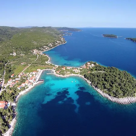 Seaside Holiday House Prizba, Korcula - 9472 Casa de Férias *